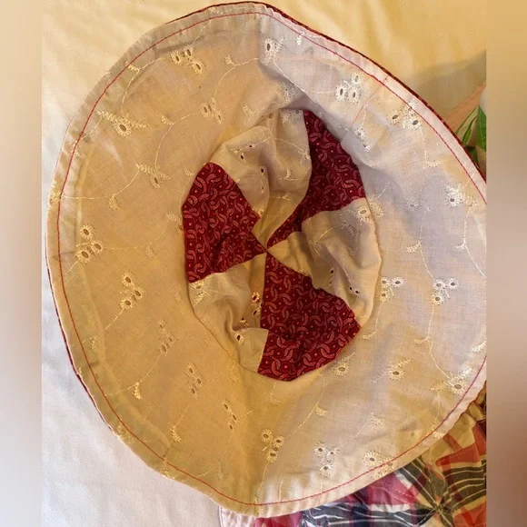 Baby sun hats 
Size 0-12 months - Picture 3 of 5